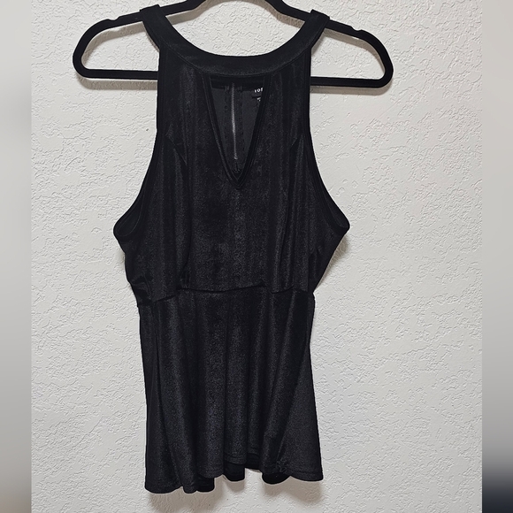 Torrid Peplum Top Plus Size Sleeveless Velvet Cutout Baby doll Top Size 0 Large - Picture 3 of 9